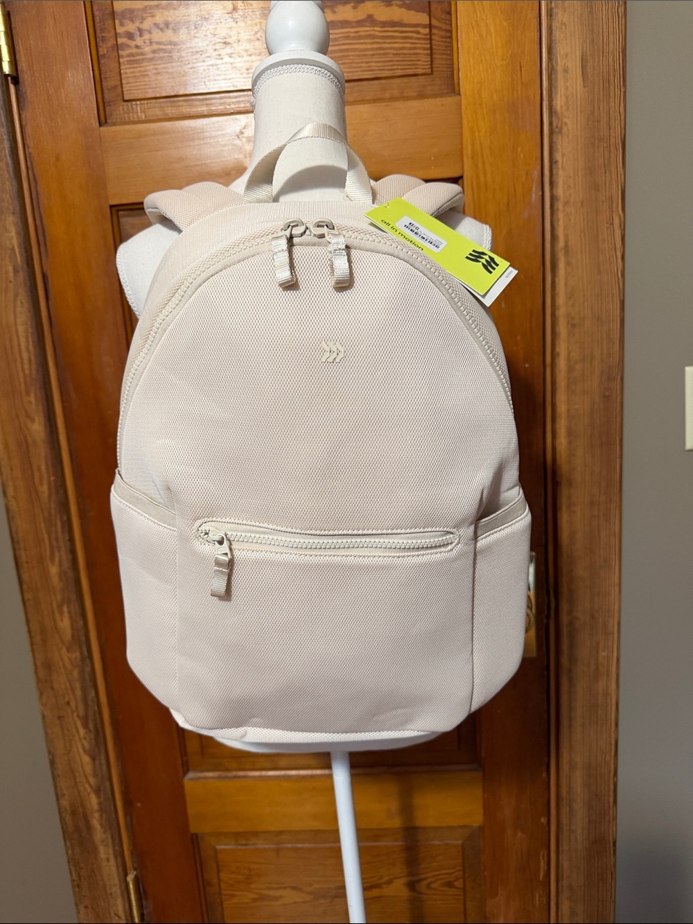NWT All In Motion Padded Backpack Plus FREE Bag Tag! - Picture 2 of 12